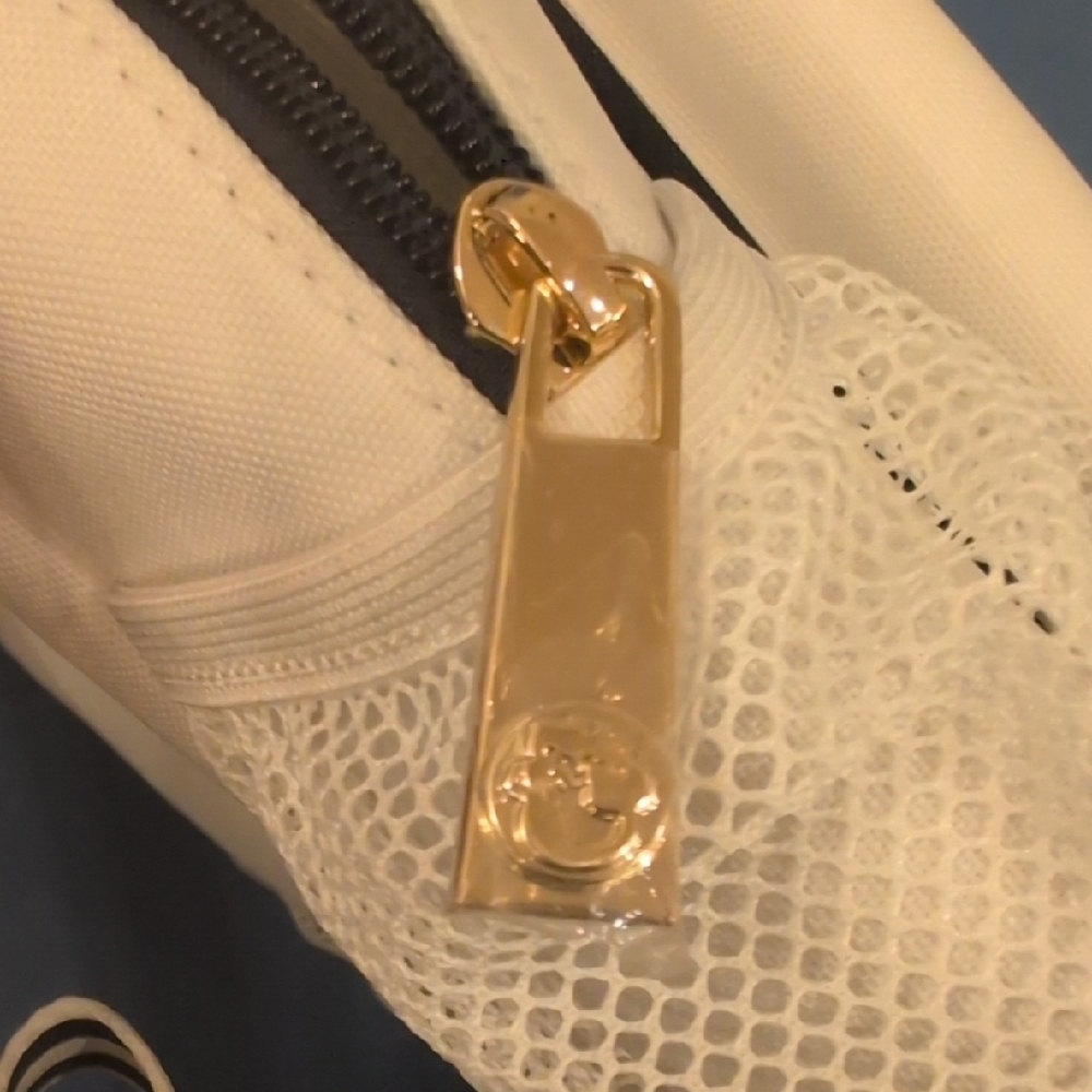 Mark and Graham x Spartina Pickleball Backpack - Picture 4 of 5